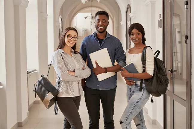 Foto institucional de alunos da IBEF